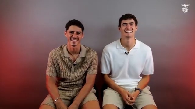 Fashion Police feat. Tiago Gouveia & António Silva 🕶👮