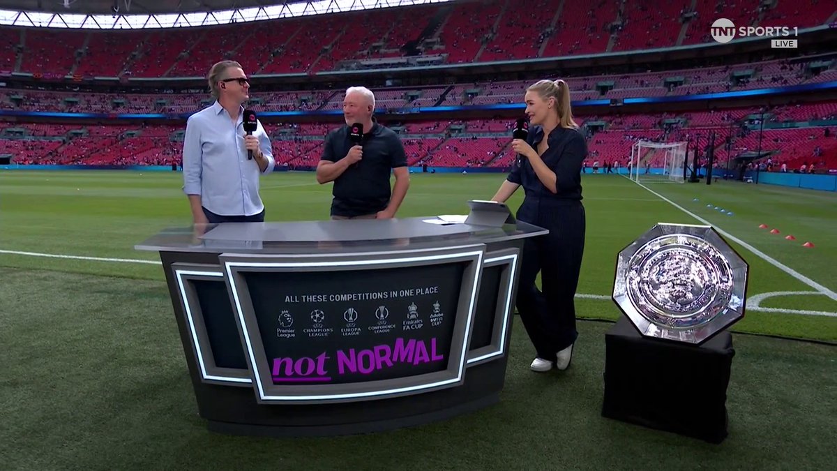 "Enough's enough; let's back to the football! 👊" IT'S BACK! Ally, Steve &amp; Laura are ready for the season and today's Community Shield curtain raiser 🙌 🎙️ Laura Woods | 📺 TNT Sports &amp; discovery+ UK