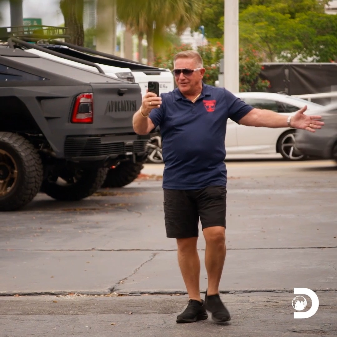 Of course Jerry keeps up with all the social trends 💯 See how this marketing master helps create his family's truck empire on the new series #TruckDynasty premiering Tuesday, August 12 at 9p on Discovery.