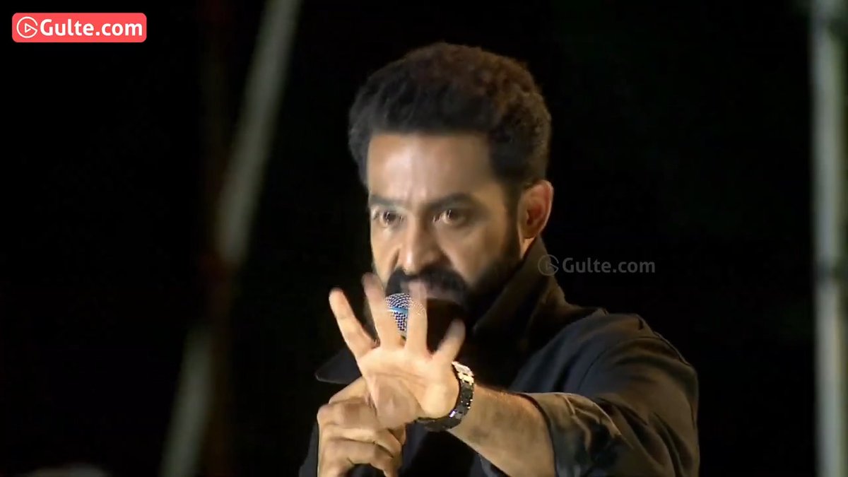 #JrNTR Snapped at an Overexcited Fan. “మాట్లాడేటప్పుడు Silent గా ఉండండి.”