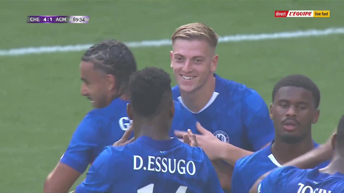 Superbe combinaison de Chelsea, avec Liam Delap à la conclusion, pour valider la victoire 4-1 face à l'AC Milan ! #lequipeFOOT