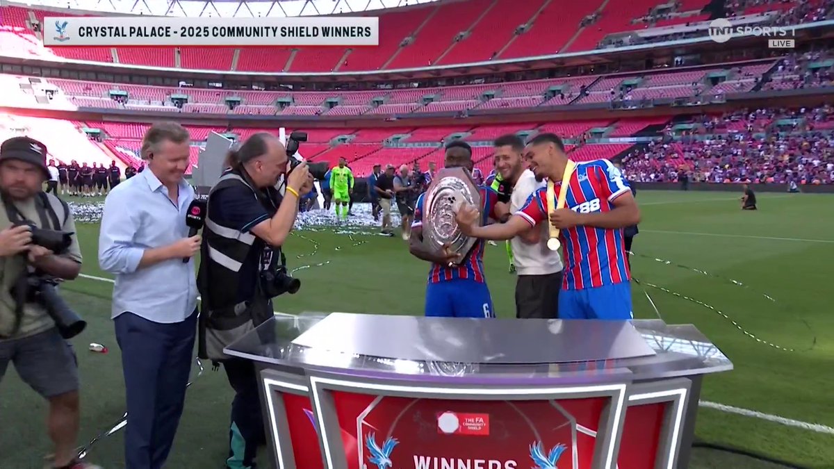 Whole lotta love ❤️ Joel Ward is mobbed by his former Palace teammates after their Community Shield win 🥰 📺 TNT Sports & discovery+ UK