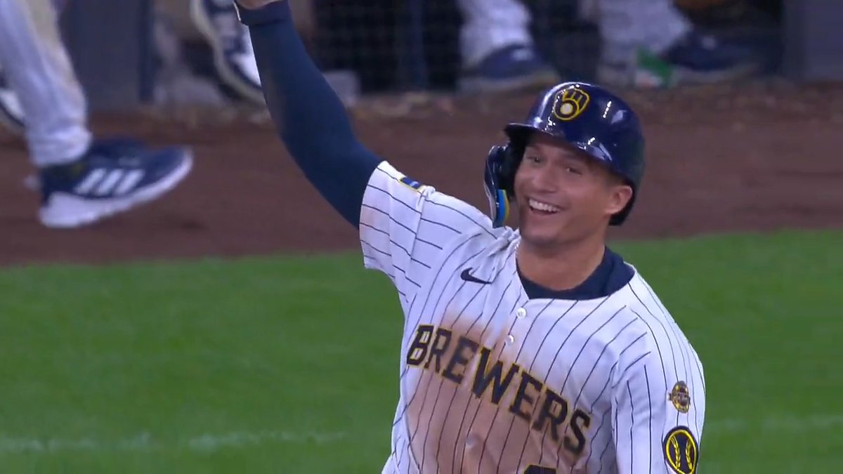 THESE @BREWERS ARE UNBELIEVABLE!