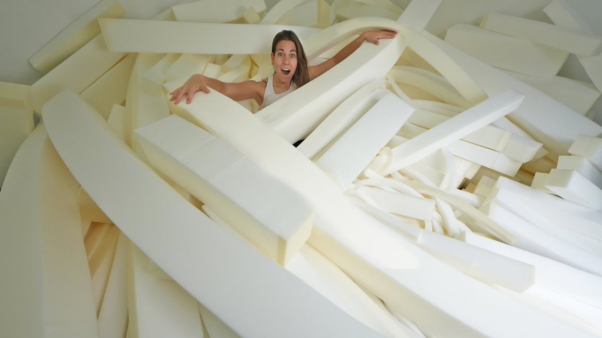 I sculpted a room of foam