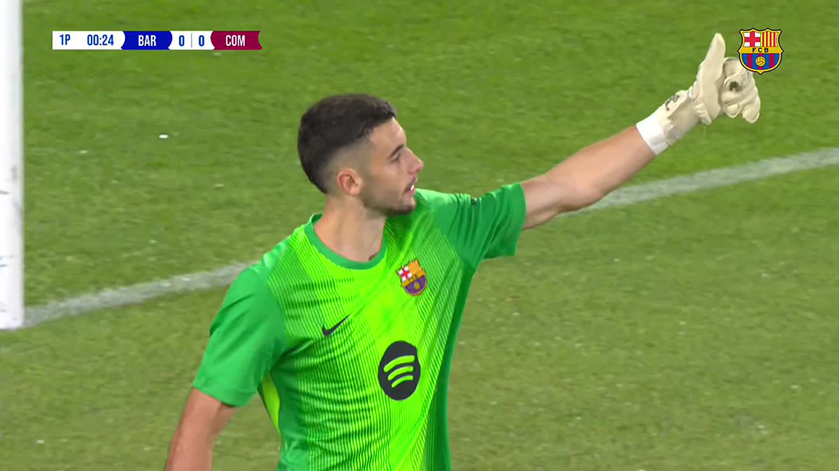 Paradas, juego de pies y portería a 0. Así fue el primer Gamper de Joan Garcia 🔐