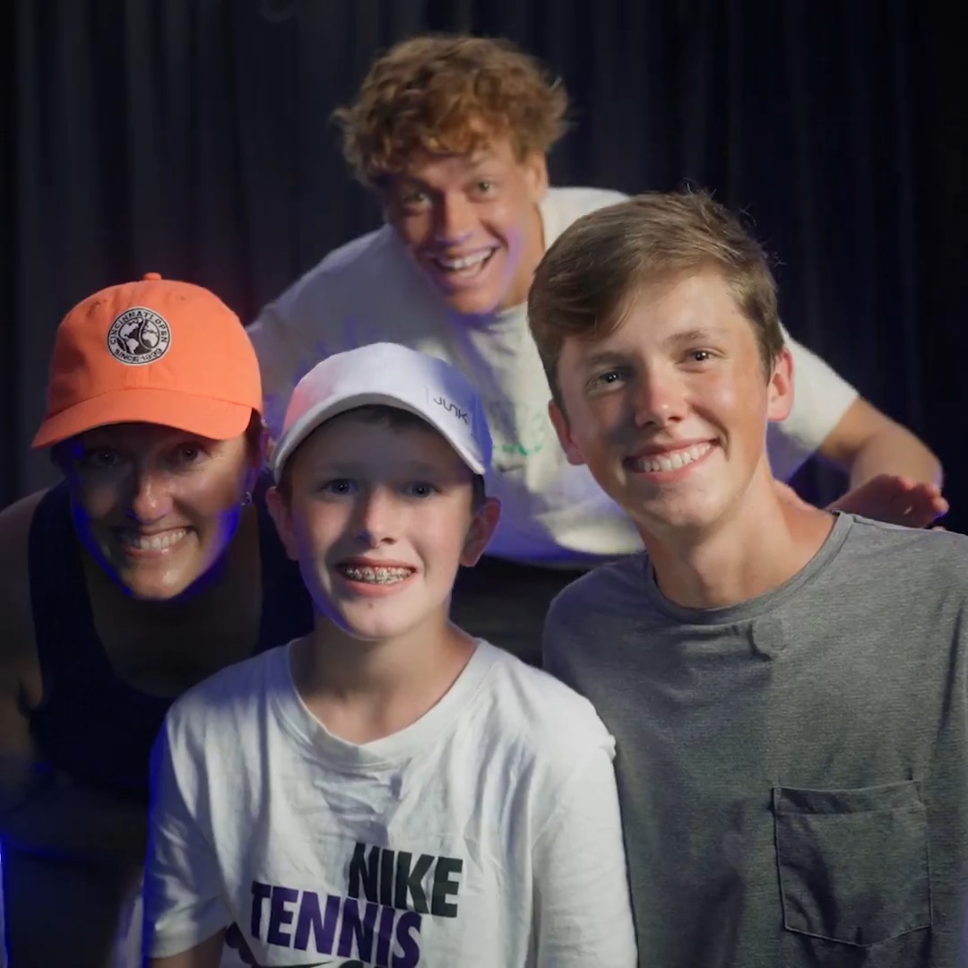 Tennis fans are filming messages to their favorite players in Cincinnati… …or so they thought. 👀 #CincyTennis