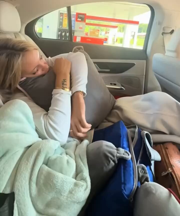 Almanya’dan Türkiye’ye tatile gelen gurbetçi: “Onlar bize beddua ederken bizim halimiz… Derdimiz bir an önce memlekete varmaktır.” 🎥 Melikexsn