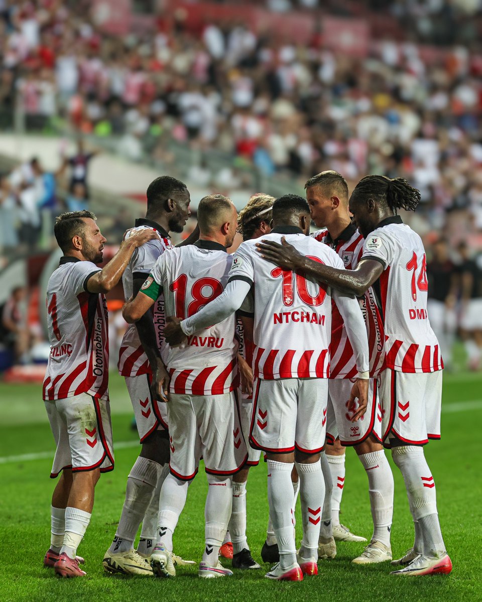 First goals of the season! 🥅⚽🎯 #Samsunspor #SAMvGB #EuropaLeague #AtatürklüArma #AvrupaYolunda #FromSamsuntoEurope #UEFA