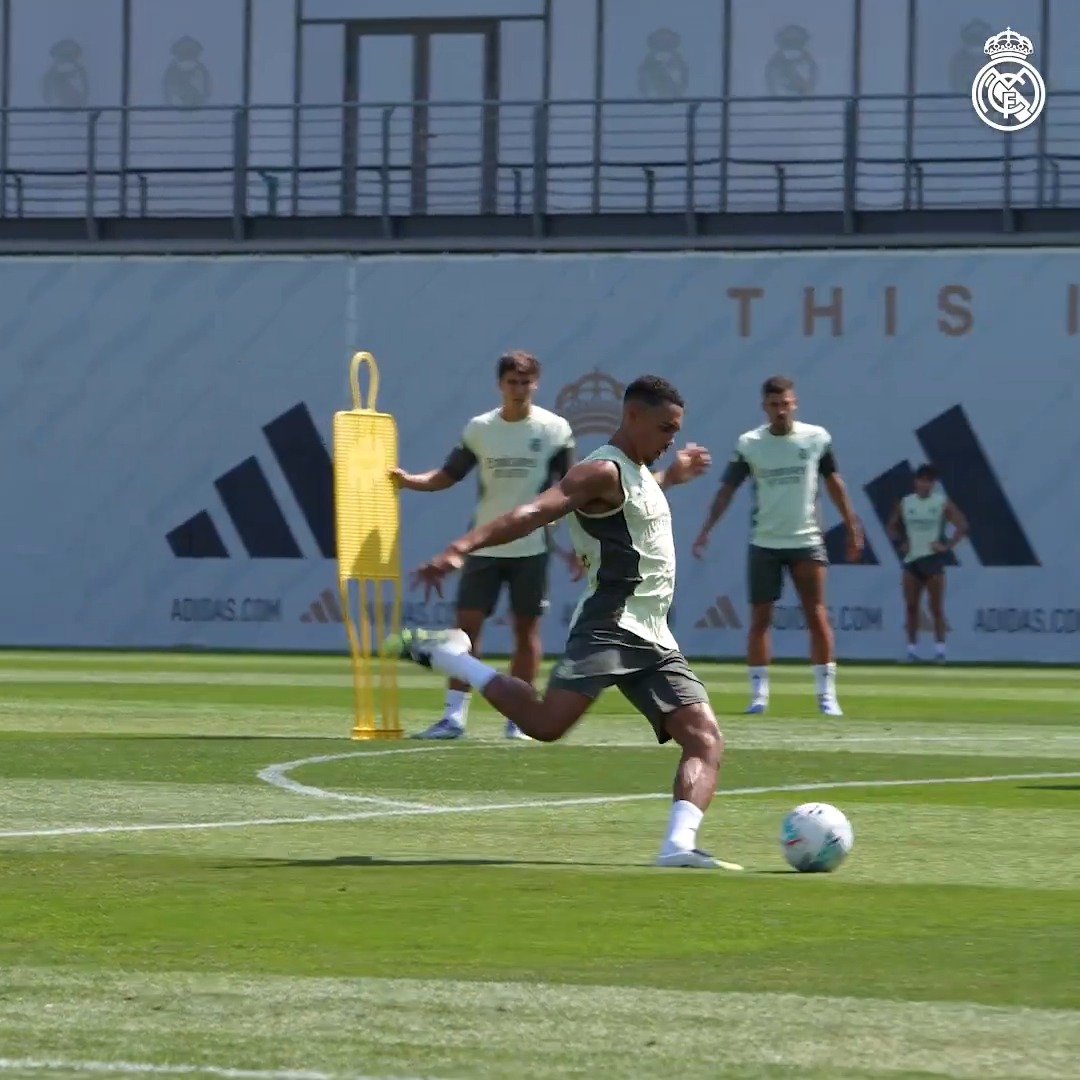 💥⚽💥 📺 INSIDE TRAINING 👉 RM Play