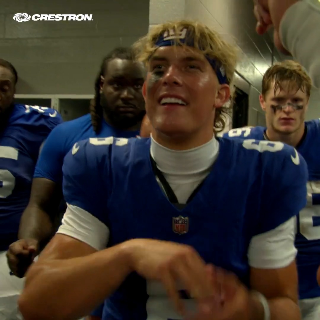 Jaxson Dart's NFL debut from the sidelines 👀