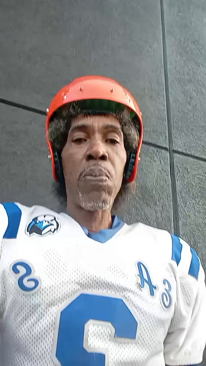TRENDING: This elderly man says that the Carolina #Panthers need to sign in to play cornerback after Shedeur Sanders diced them up last week. 🤣🤣🤣 No way.