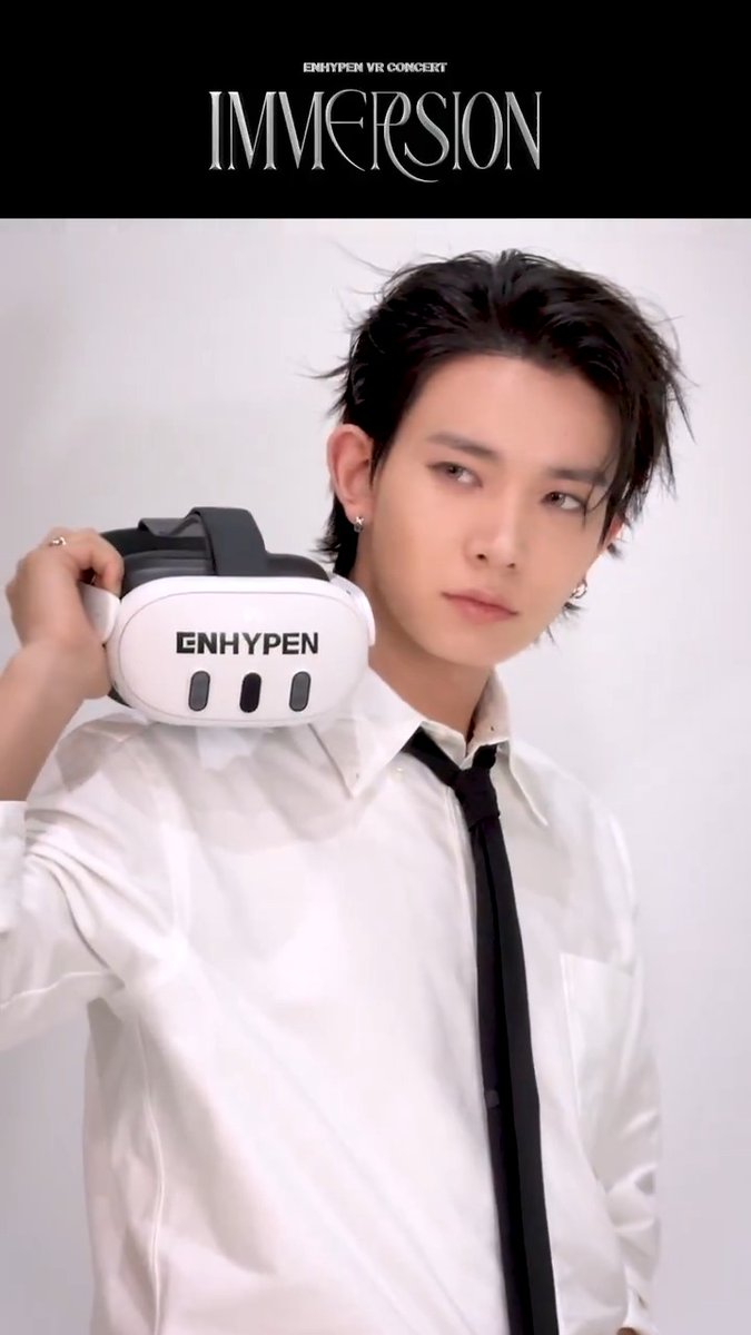<ENHYPEN VR CONCERT : IMMERSION> 여러분을 궁전으로 데려가는 VR 헤드셋과 함께 🥽✨ 📍메가박스 코엑스 MX4D 🔗 #ENHYPEN #엔하이픈 #VR콘서트 #IMMERSION #이머전