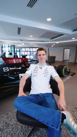 Getting techy with Fred on the difference between driving prototype cars and F1 cars 👀