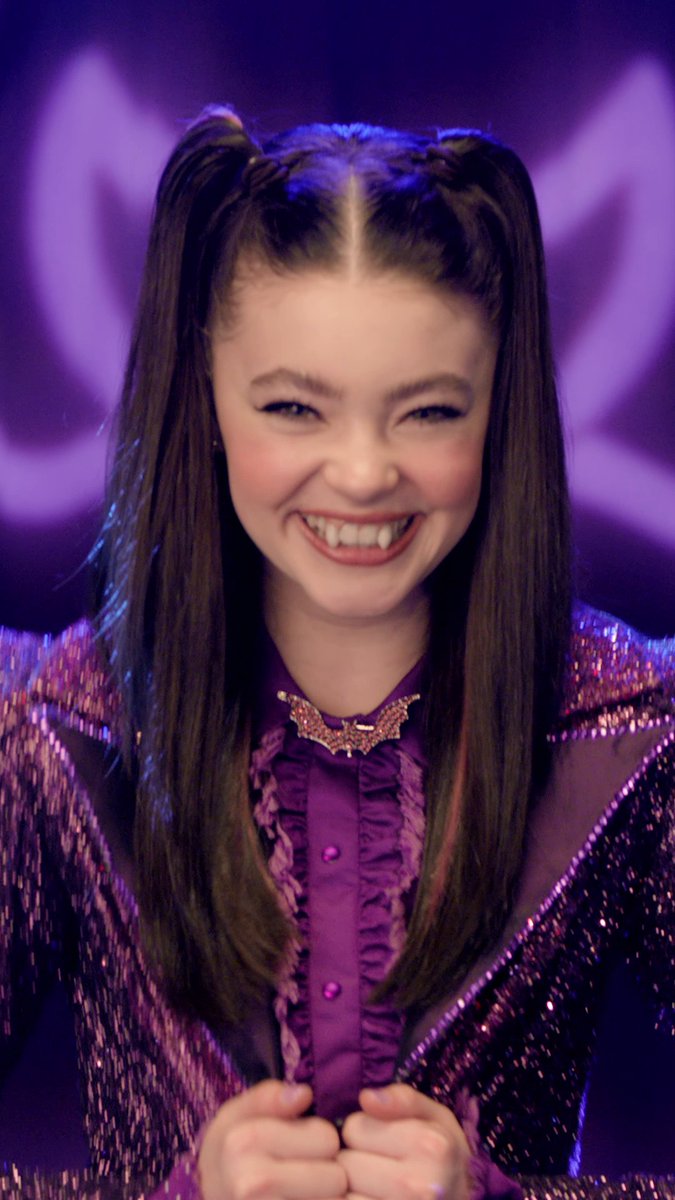 Just your average teenage vampire! 🧛🏻♀️ Don't miss #Vampirina Teenage Vampire this fall on #DisneyChannel and #DisneyPlus!