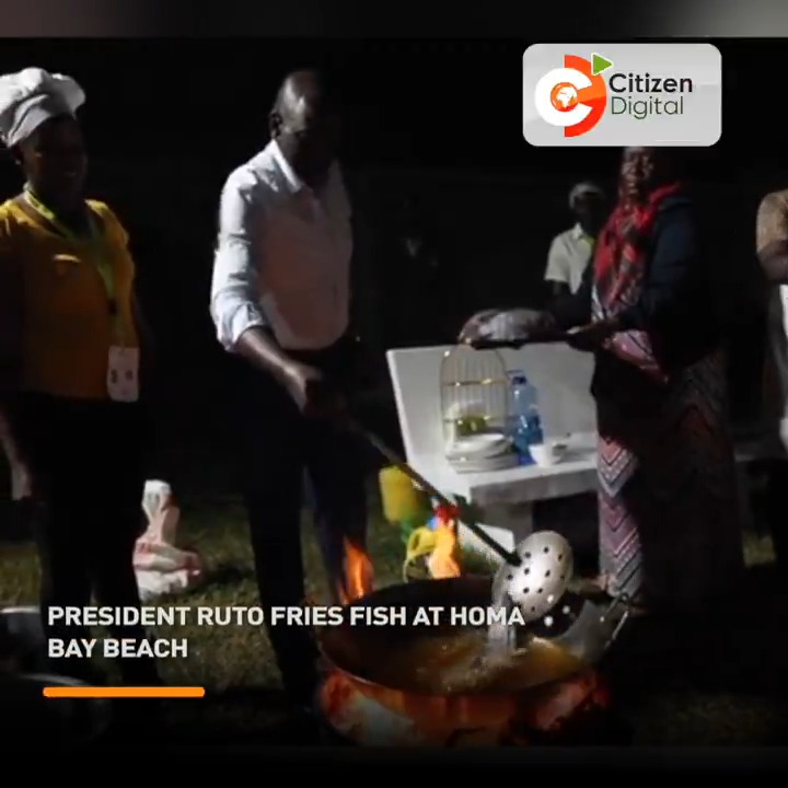 President Ruto fries fish at Homa Bay beach