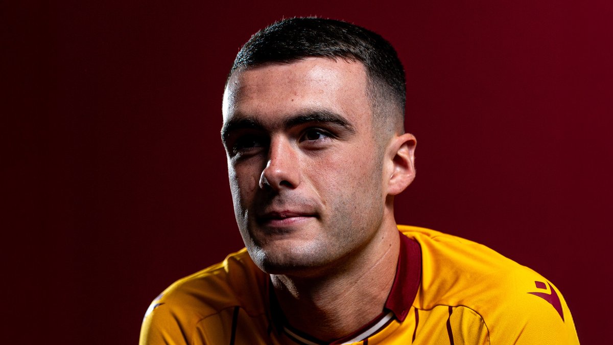 He came in as a boy and he leaves a man 🙌 Thank you for all your effort in claret and amber, Lennon.