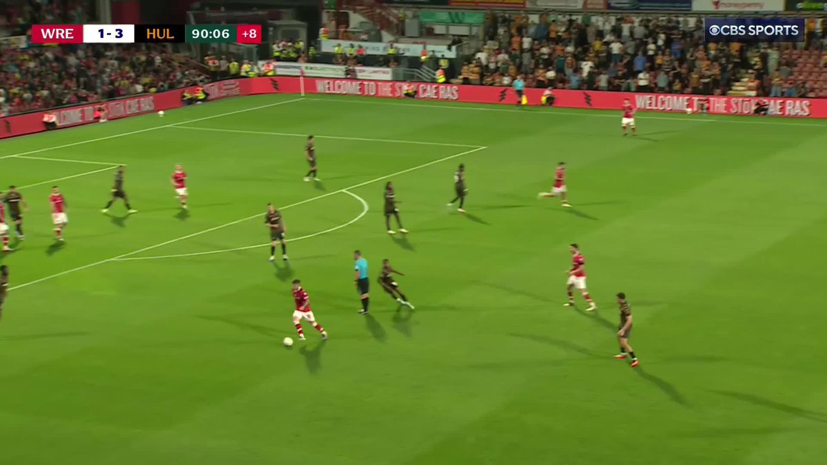 90': Wrexham 1-3 Hull City 90+2': Wrexham 3-3 Hull City WREXHAM WITH AN INCREDIBLE COMEBACK IN JUST TWO MINUTES THANKS TO OLLIE PALMER 😱