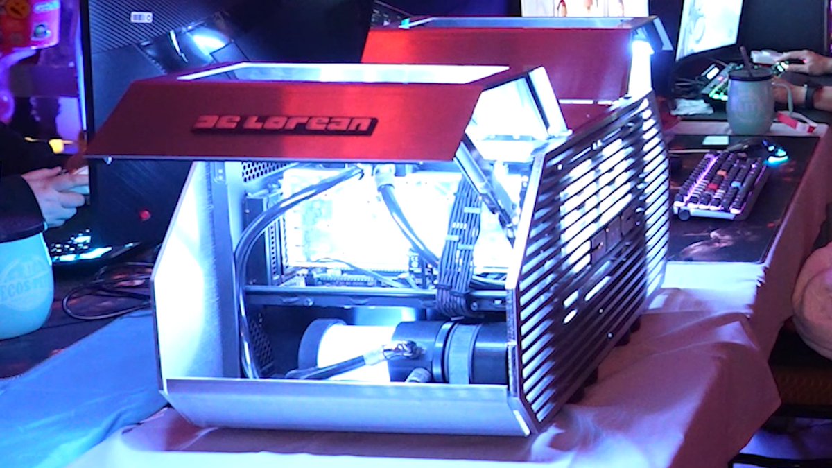 There were some INCREDIBLE builds on the floor at #QuakeCon. Check out one of our favorites: The DeLorean, built from parts won in an AMD giveaway!