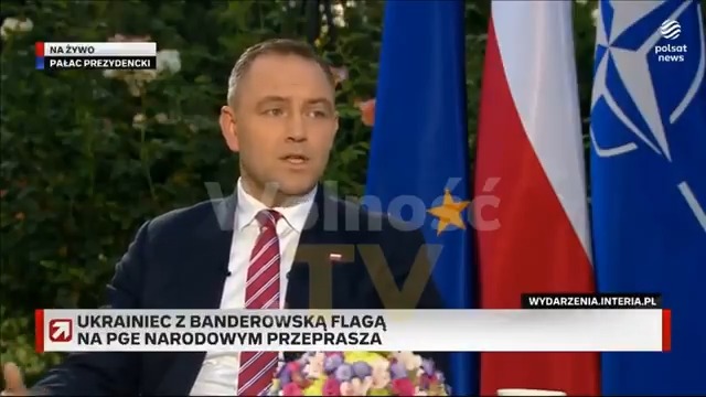 Co pan myśli o banderowskiej fladze na Stadionie Narodowym? 🔴 Karol Nawrocki: Symbole banderowskie w polskiej przestrzeni publicznej, także w ukraińskiej mnie oburzają! Powinniśmy WYDALAĆ takich ludzi! Karol Nawrocki