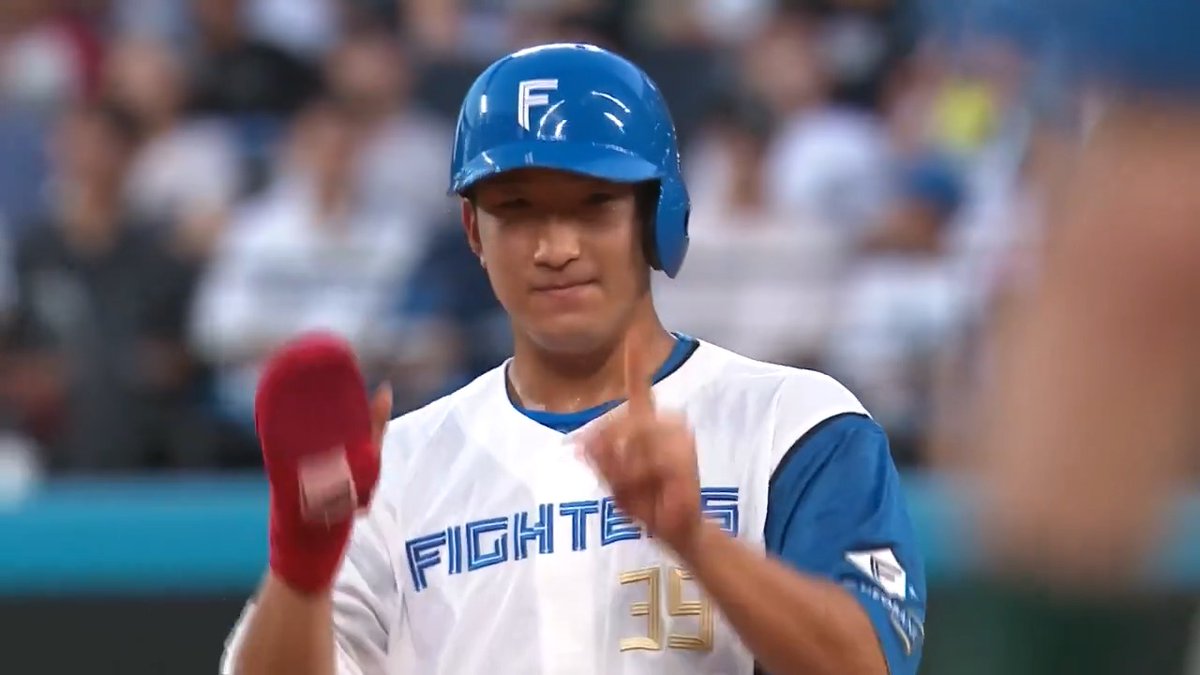 嬉しい嬉しいプロ初安打は先制打㊗️ 北海道日本ハム 有薗直輝 選手のタイムリー2ベースヒット✨ プロ初打点も記録🎉 👇ライブ配信はこちら