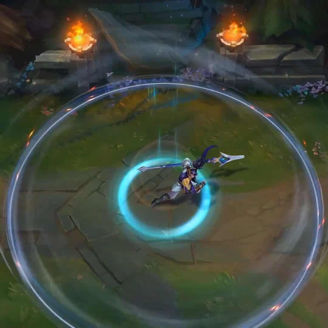 Once a prisoner of war – now a paragon of justice. Xin Zhao returns to PBE with a new visual update befitting his place in Demacia.
