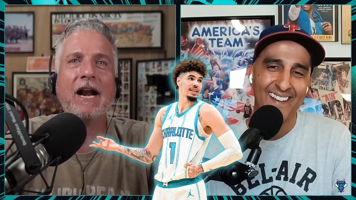 🎙️ Bill Simmons: "That's the LaMelo Ball guy out of the QBs this year... catch the right highlight package, he looks amazing. There's gonna be a moment earlier in the season, we're like, 'LaMelo Ball, whoa, here we go!' And then you look at the record at the end of the year." 😐