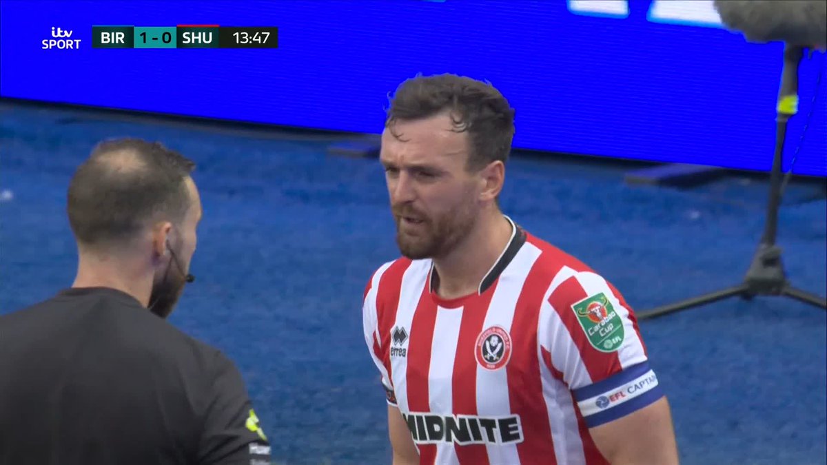 Jack Robinson is shown a yellow card following a scuffle with Kyōgo Furuhashi 🟨 And then lets the officials know he isn't best pleased with the decision 😅
