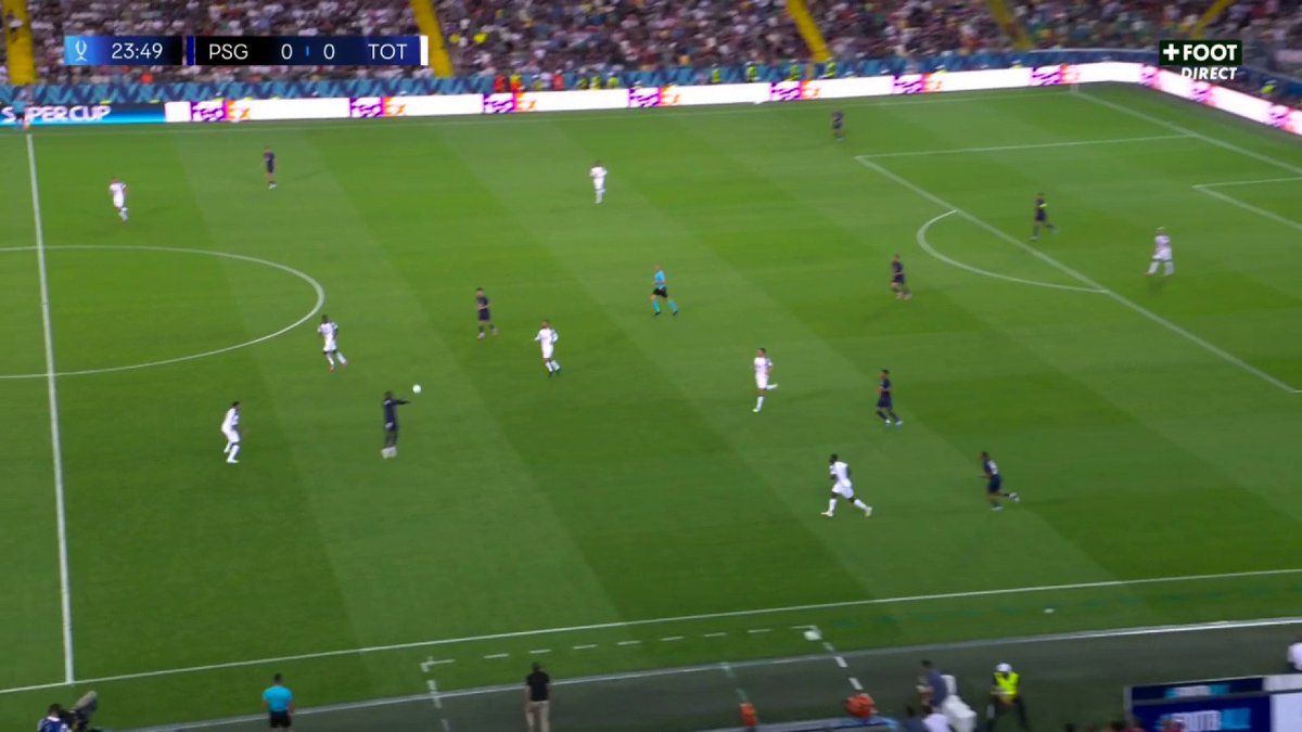 IL EST LÀ LE PREMIER ARRÊT DE CHEVALIER 🇫🇷 AVEC LE PSG !!! 🧤❤️💙 Il arrête la frappe de Richarlison. 🎥 CANAL+ Foot