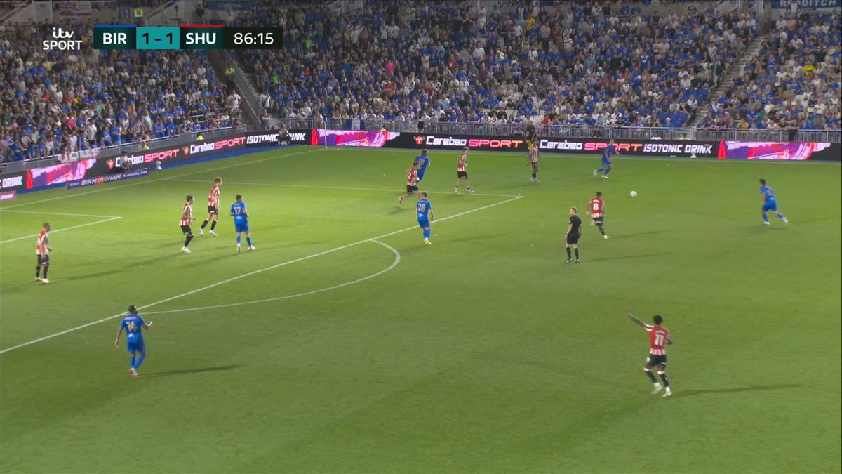 It had to be him! Birmingham's leading goalscorer from last season Jay Stansfield, slots away in the 86th minute 🙌 #CarabaoCup #BCFC