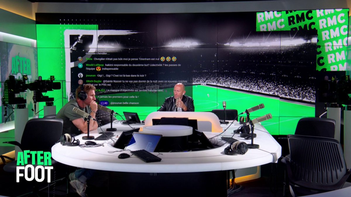 👏 Daniel Riolo : "Le gars, cette semaine il arrive, il n'a jamais joué avec ses coéquipiers, le contexte n'est pas favorable, oui il fait une boulette, mais derrière ça ne le plombe pas, c'est lui qui redresse son équipe aux pénaltys. J'ai envie de dire bravo Chevalier."