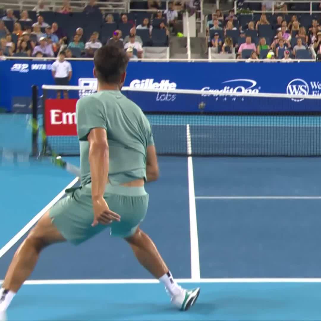 "He tattooed that forehand" 😱 Carlos Alcaraz #CincyTennis
