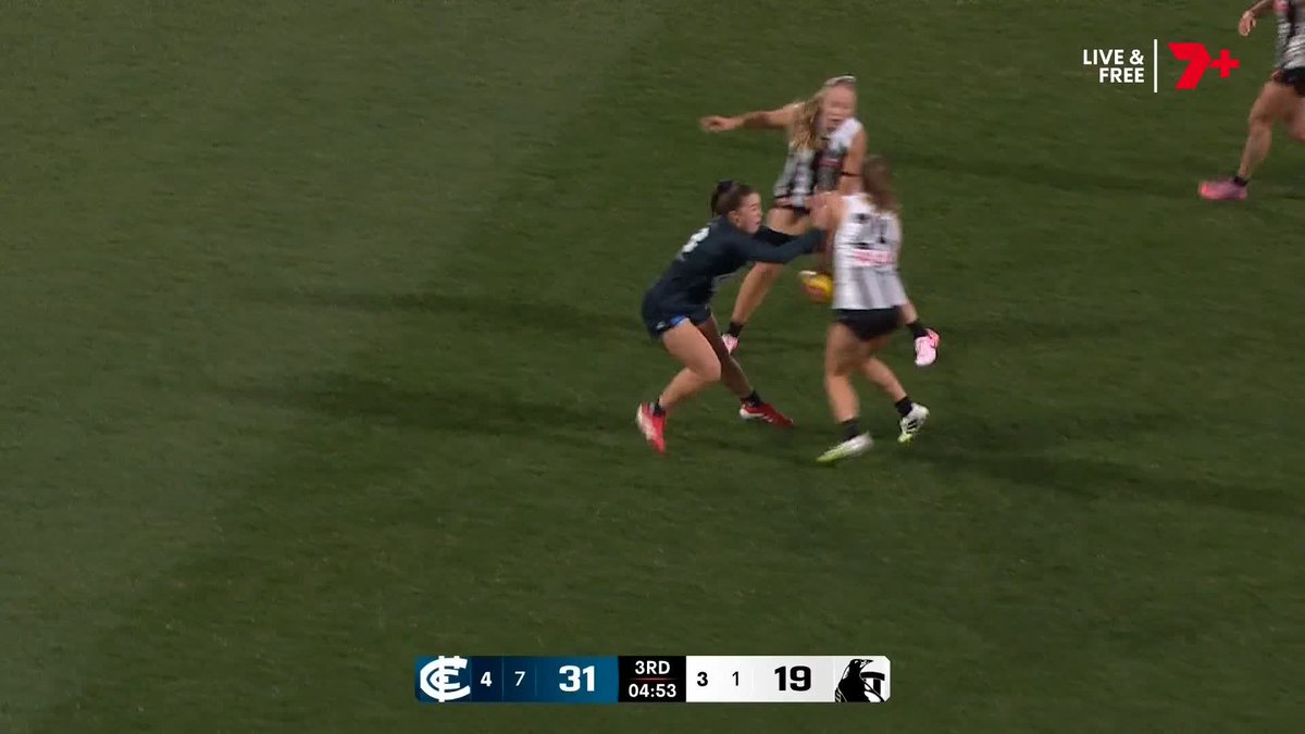 Erone Fitzpatrick. All class. 😮💨 #AFLWBluesPies