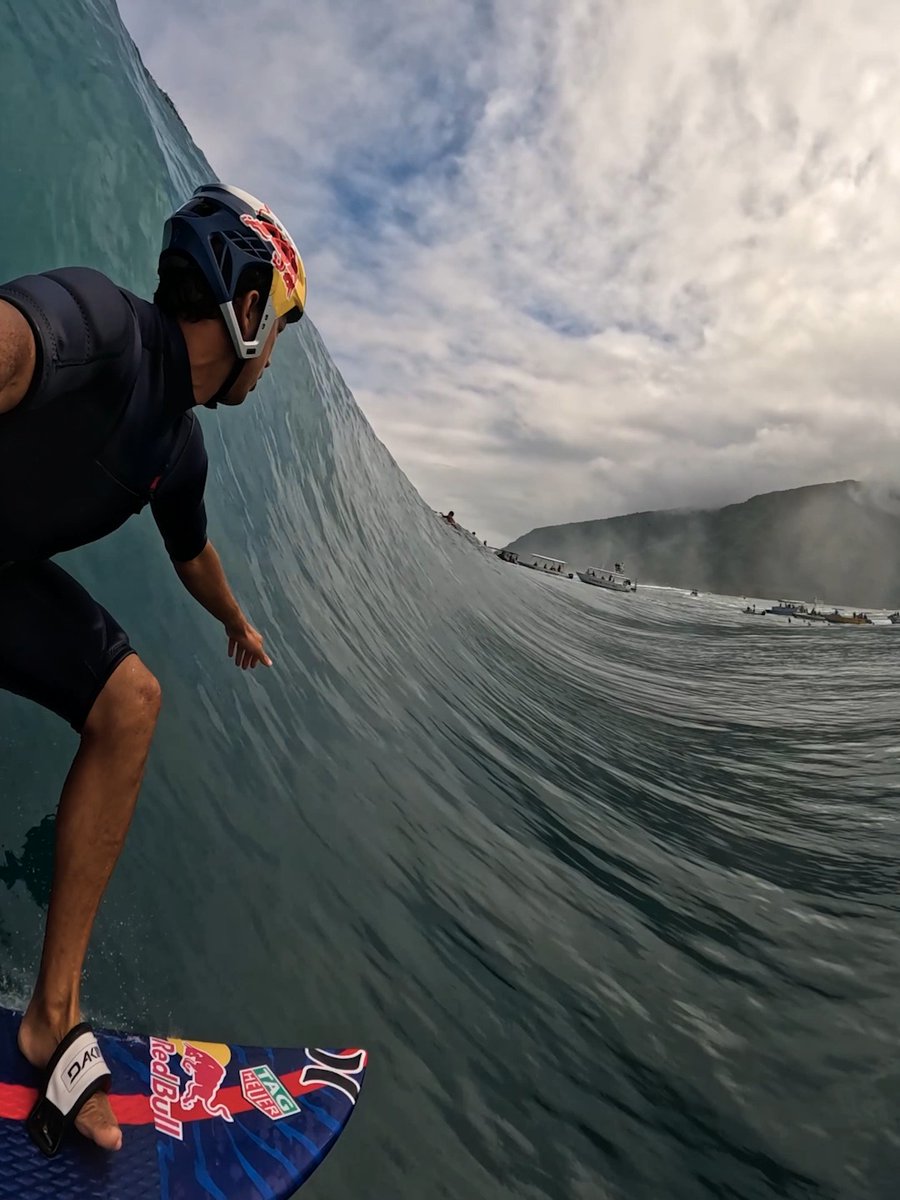 How long is a Teahupo'o hold down? Hold your breath + find out while #GoProAthlete Kai Lenny pays his dues to the South Pacific 🌊 Shot in 4K120 on #GoProHERO13 Black. #GoPro #Surf #Surfing #Teahupoo #BigWaveSurfing