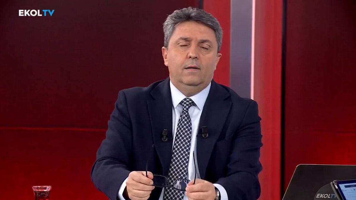Kamu İşvereni Zamana Oynamamalı, Zamanında Teklifi Vermelidir 🎙️ ▪️Yeni Teklif Çağrısı ▪️İş Bırakma Eylemi ▪️Gelir Adaletsizliği ▪️Ücret Dengesizliği ▪️Statüler Arası Çarpıklık ▪️Taban Aylığa Zam ▪️Akademik Zam ▪️Daire Başkanları,Kariyer Uzmanları ▪️Şube Müdürleri ▪️Mühendisler ▪️Yardımcı Hizmetliler ▪️İdari Personel ▪️Emekliler ▪️Aile Yılına Uygun Teklifler ▪️Gelir Vergisini Sabitleme ▪️ Maaş Unsurlarının Tamamının Emekliliğe Sayılması ▪️Görev Aylığı ile Emekli Aylığı arası makasın daraltılmasına olan ihtiyaç dahil bir çok konuyu Gürkan Zengin’le Editör programında değerlendirdik. #TeklifYenilensin . Gürkan Zengin
