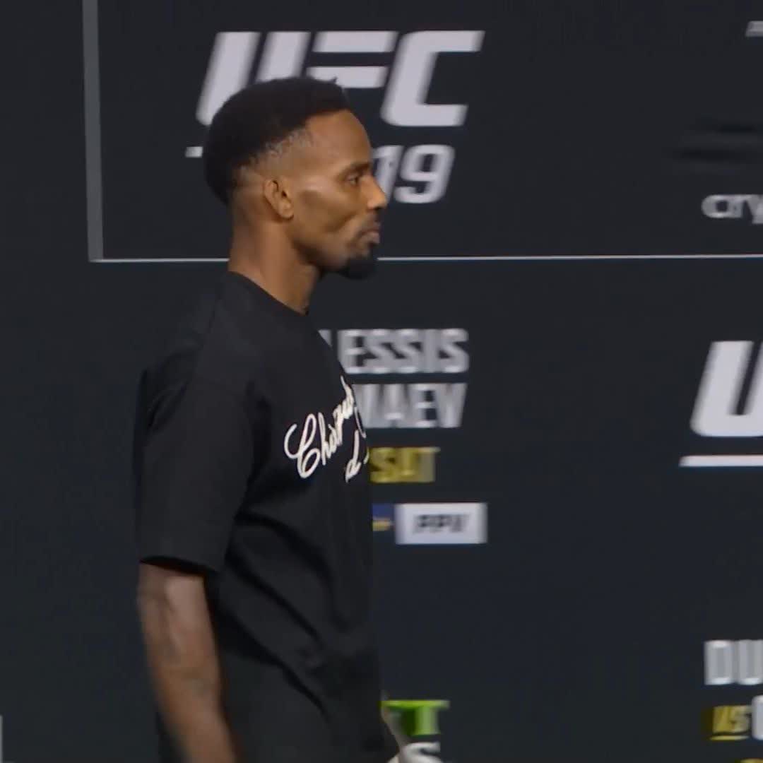 High stakes in the co-main event 👀 LERONE MURPHY vs Aaron Pico [ LIVE SAT 10pmET on ESPN+ PPV ]