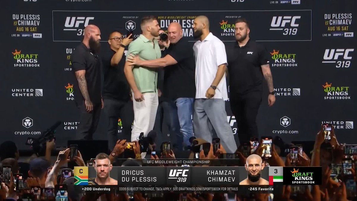Can it get any more intense 😮‍💨 Dricus Du Plessis vs Khamzat Chimaev [ LIVE SAT 10pmET on ESPN+ PPV ]