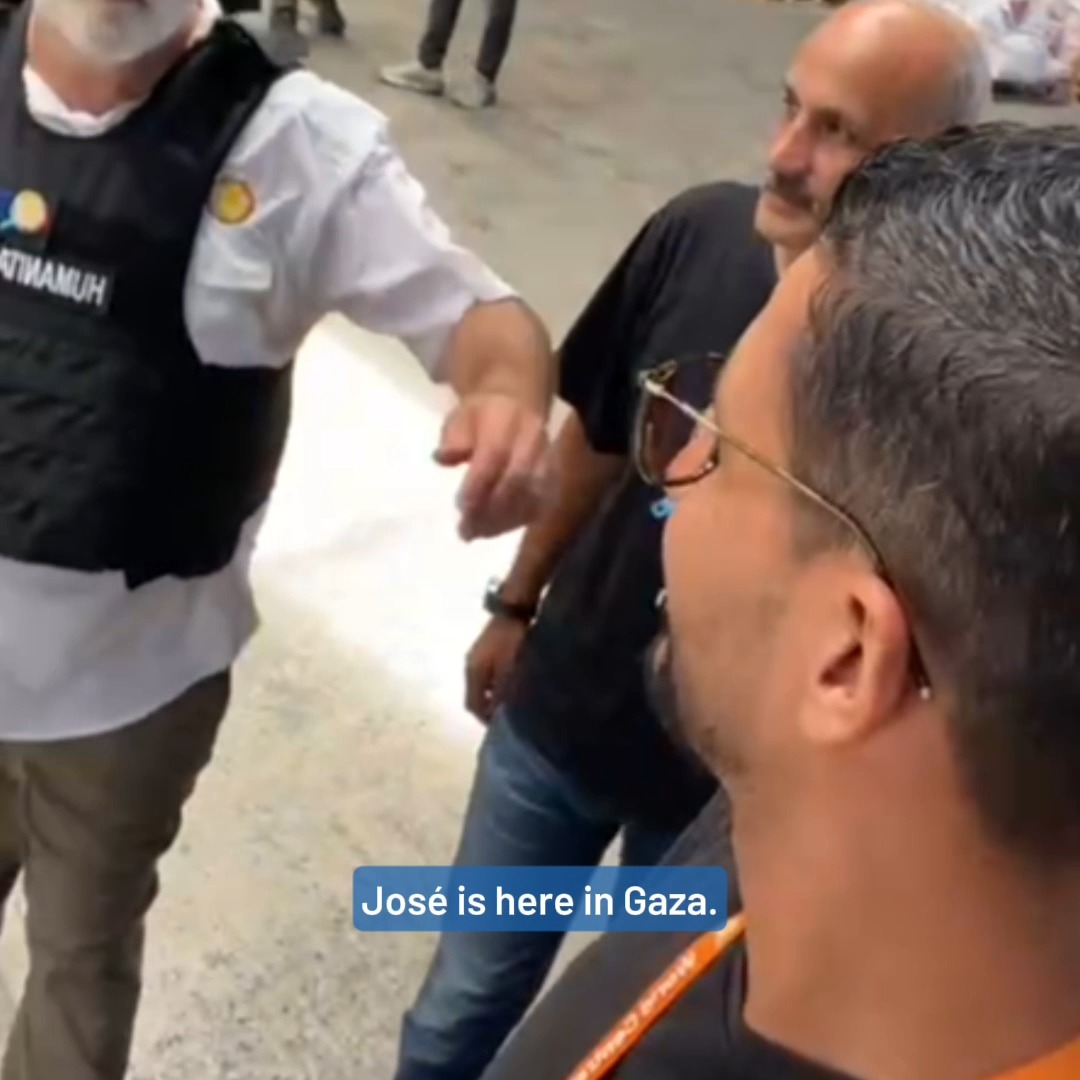 WCK founder Chef José Andrés 🕊️🥘🍳 joins our team on the ground in Gaza, in Deir al-Balah. José visited to advocate for a dramatic increase in humanitarian aid, including the ability for WCK to serve 1 million meals daily in Gaza. Since October 2023, we’ve served more than 145 million meals—but far more is needed to reach hungry families. #ChefsForGaza “José's visit to Gaza today filled our hearts with hope and renewed our spirits. It was an unexpected surprise that brought joy and energy to every one of us," said Shadi. We are truly touched by his presence and his care. Thank you for being by our side in these challenging days.”
