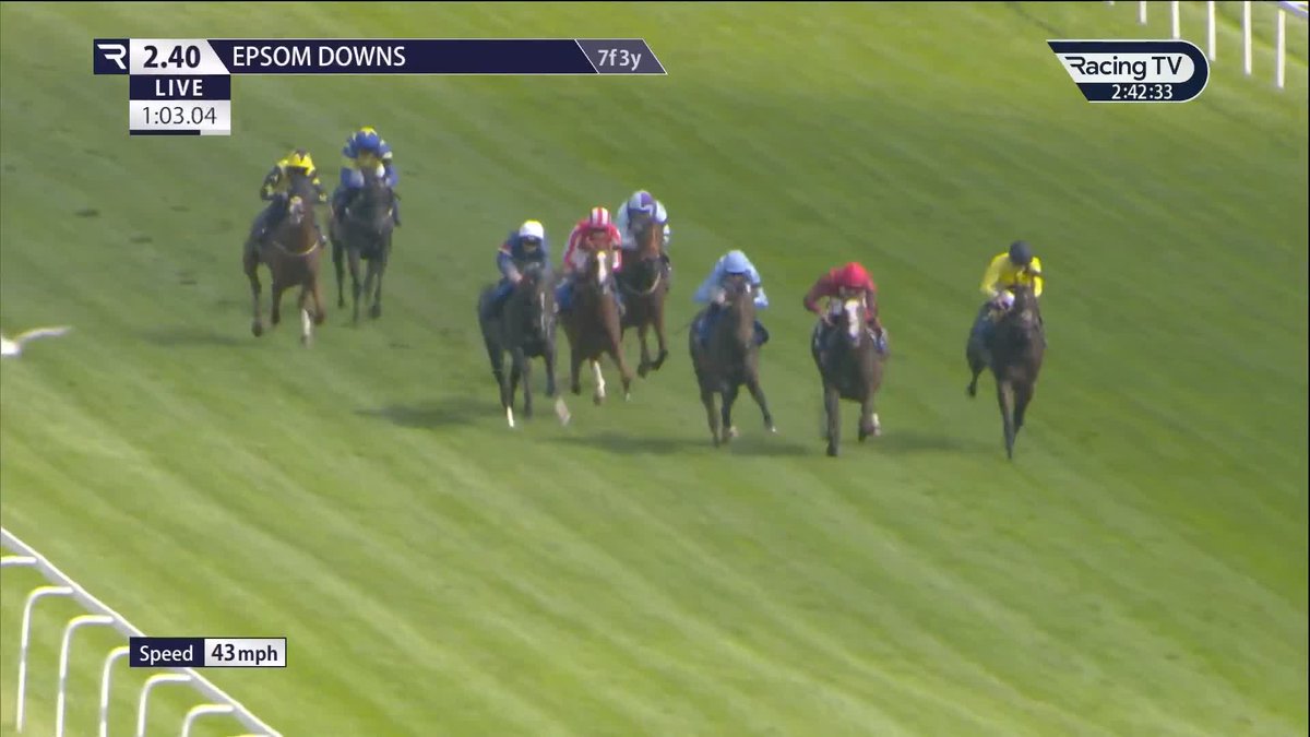 UPSET 👀 Just Call Me Angel (12/1) gets first run on 1/2 fav Calendar Girl, who can't reel her in under the penalty. A second juvenile winner of the year for Ed Dunlop Racing. Epsom Downs Racecourse | Betfred