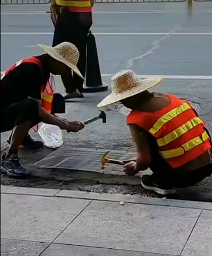 佛山灭蚊出奇招：竟把下水道封了！网友：这明显是要水淹全城的操作，一场暴雨，你敢确保水能进入下水道？