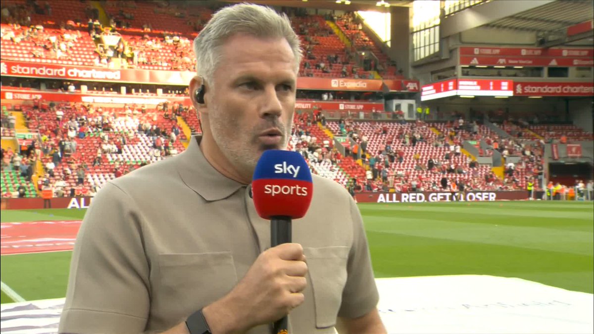 "When you pay £80m, you don't think of a back-up striker" Jamie Carragher and Gary Neville give their thoughts on Hugo Ekitike's potential role for Liverpool 🗣️