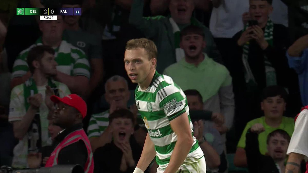 "What a finish that is!" 🎙️ Alistair Johnston doubles Celtic Football Club's lead with a fine strike on his weaker foot 🍀 #PremierSportsCup