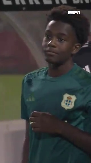💎 Jadiel Pereira da Gama: de jongste debutant ooit in de VriendenLoterij Eredivisie (15 jaar en 243 dagen) 🤯 #TELPEC