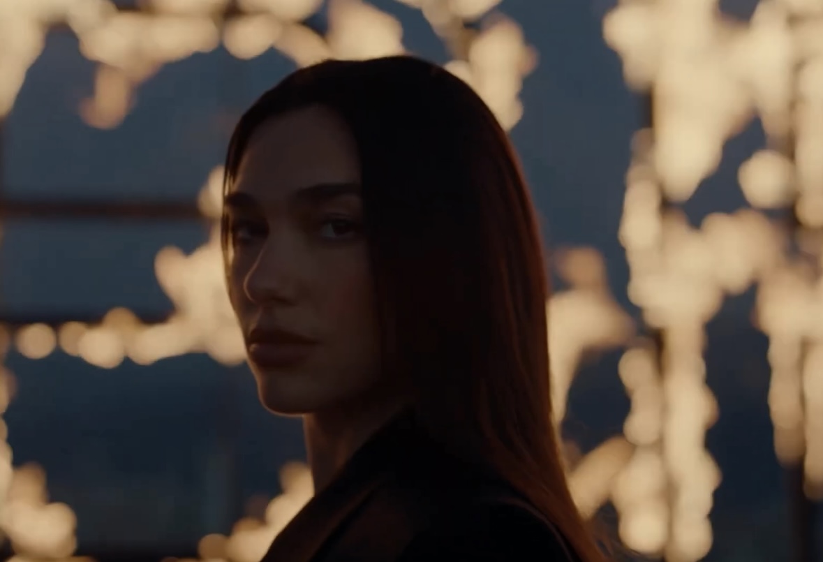 📹 | Full new campaign video of DUA LIPA for YSL Beauty LIBRE