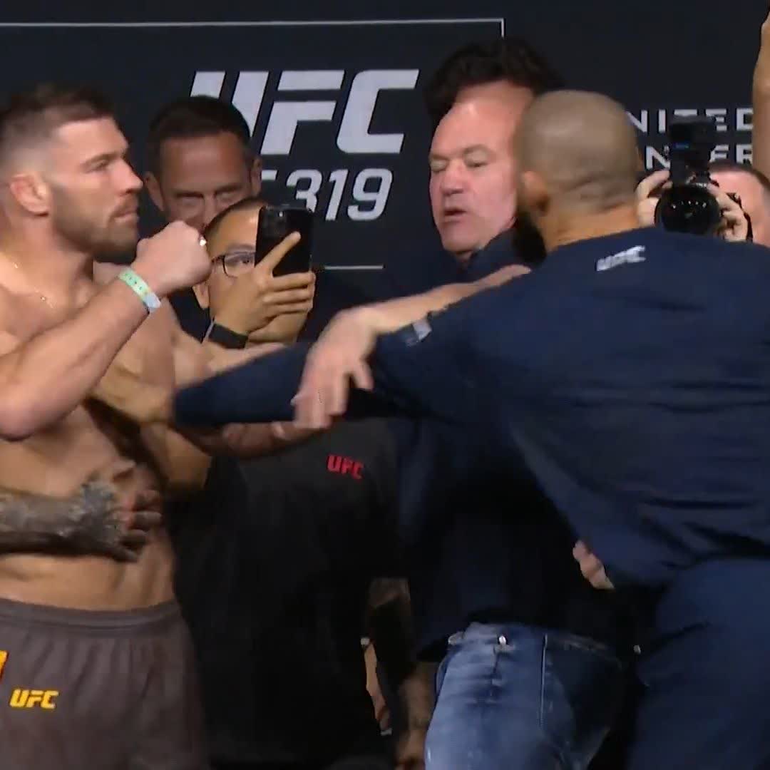 💢 PELEA ESTELAR 💢 #UFC319 👑 Dricus Du Plessis 🆚 Khamzat Chimaev