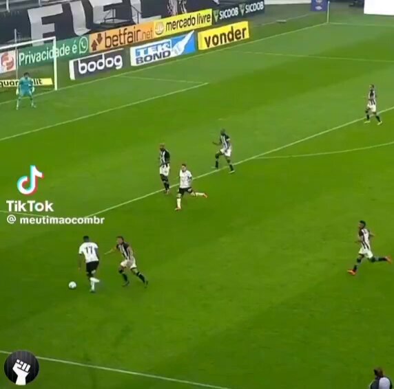 Hoje completa 4 anos em que o Renato Augusto iniciava a sua segunda passagem pelo Corinthians. O REI voltou metendo um golaço no Ceará 🦅👑