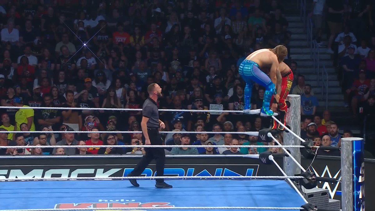 Did that just happen?!? The Miz took the hometown win from Carmelo Hayes 😬