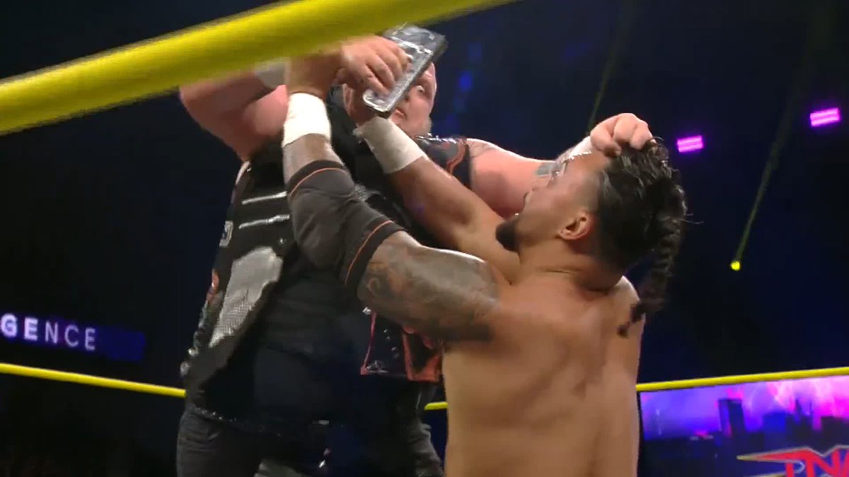 NOT THE STAPLE GUN! Sami Callihan Mike SANTANA🇵🇷 Watch #TNAEmergence LIVE on TNA+: