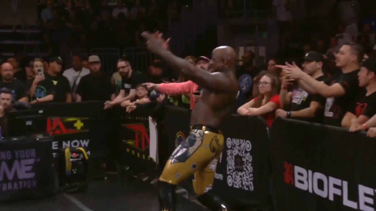 .MOOSE™️ sent CRASHING through a table! Trick Williams Watch #TNAEmergence LIVE on TNA+:
