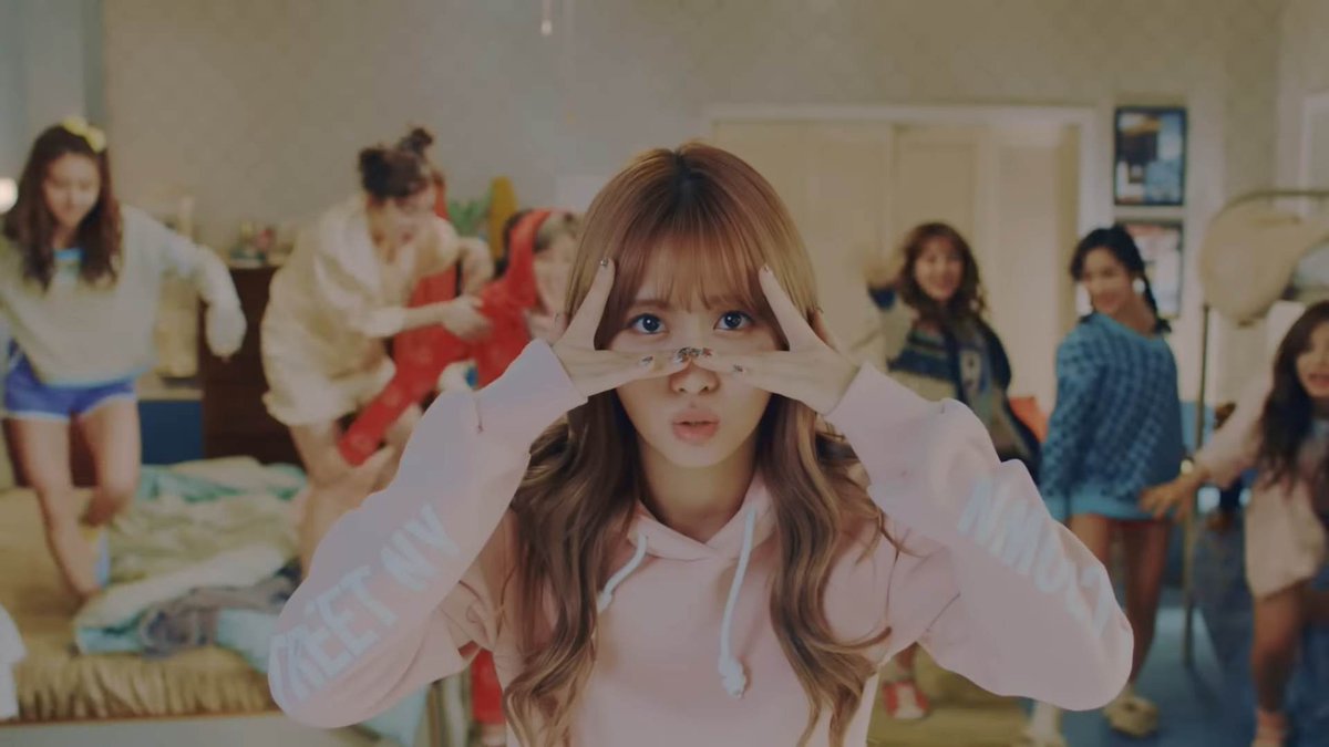 นี่สิเพลงที่ทไว้และวั้นลืมมากที่สุด เพลงที่โดนอิ signal แย่ง soty 😔