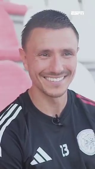 Steven Berghuis houdt beetje hoop op het WK met Oranje 🙏🧡 "Zie nog wel een klein kansje"